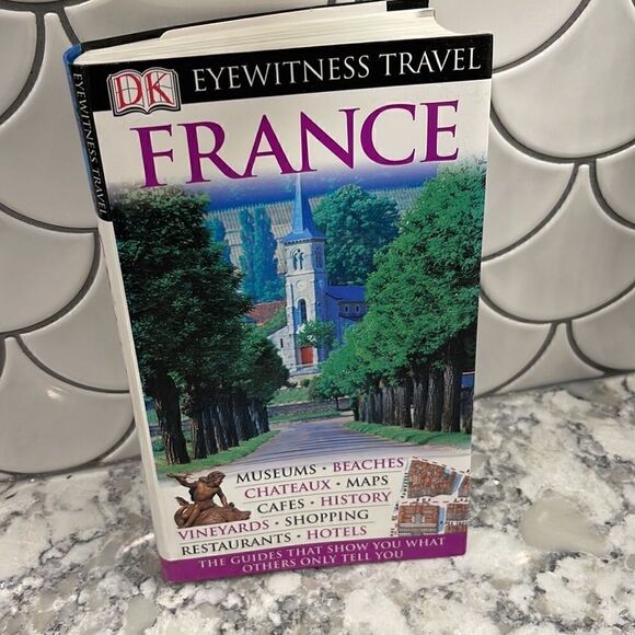 DK Eyewitness Travel France - Picture 1 of 5